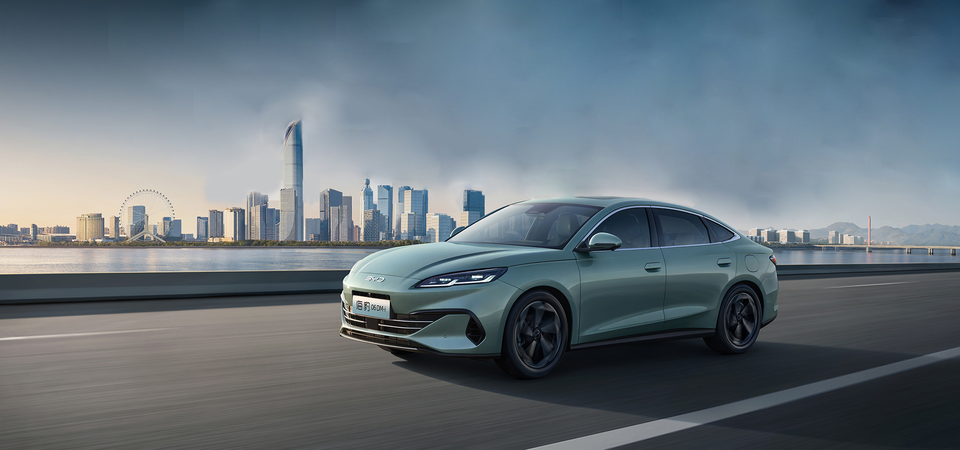 Гибридный автомобиль BYD Seal 06 2026 DM-i